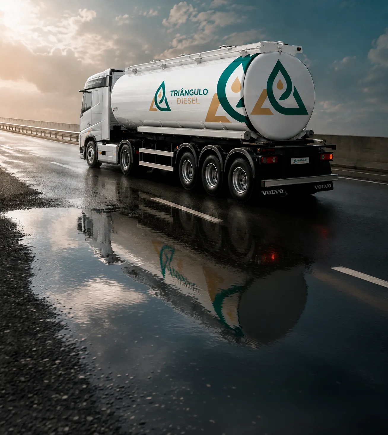 Caminhão-tanque da Triângulo Diesel em rodovia do Triângulo Mineiro